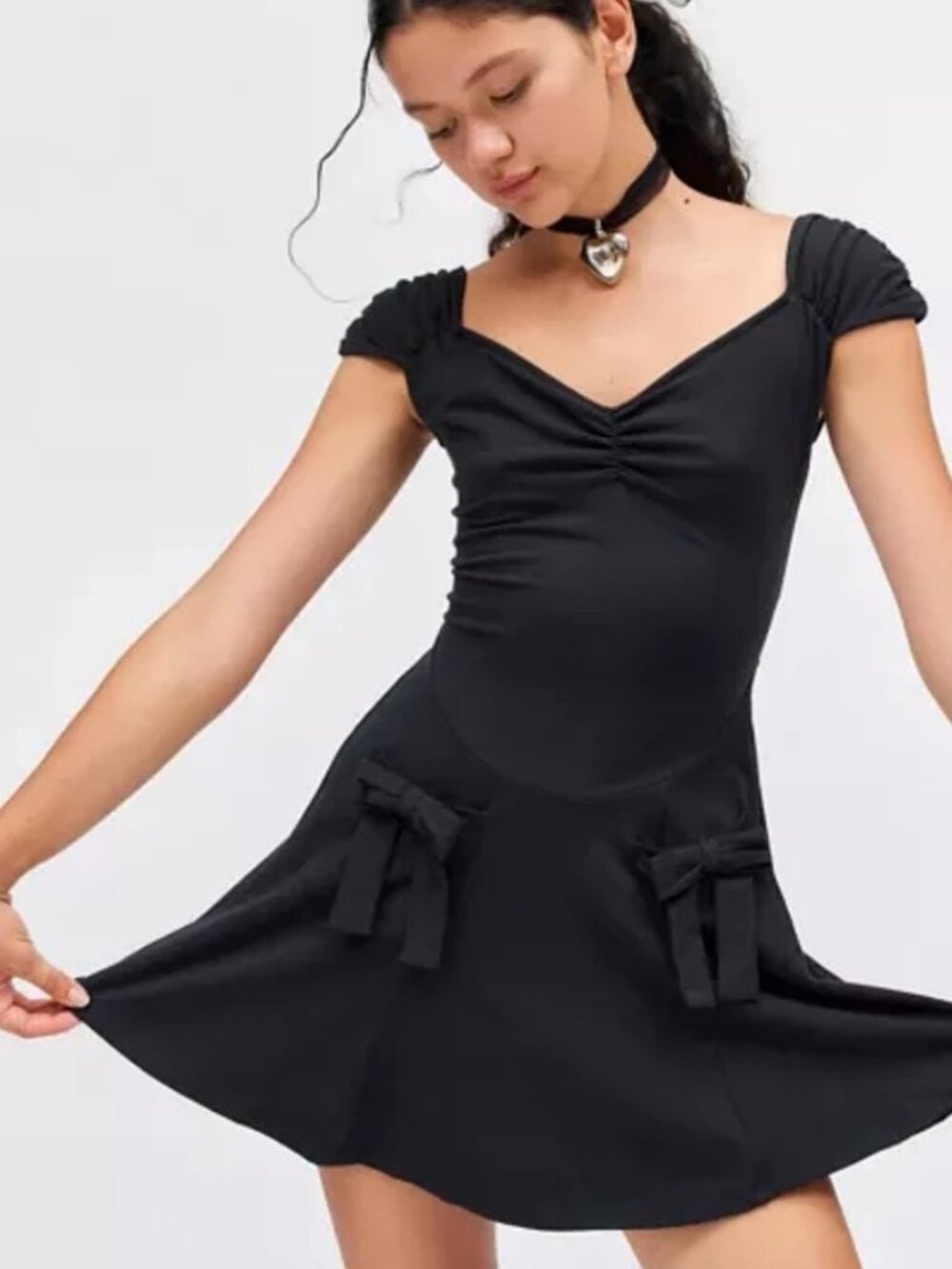 NEW Urban Outfitters Dress Women’s Medium Black Knit off Shoulders drop waist